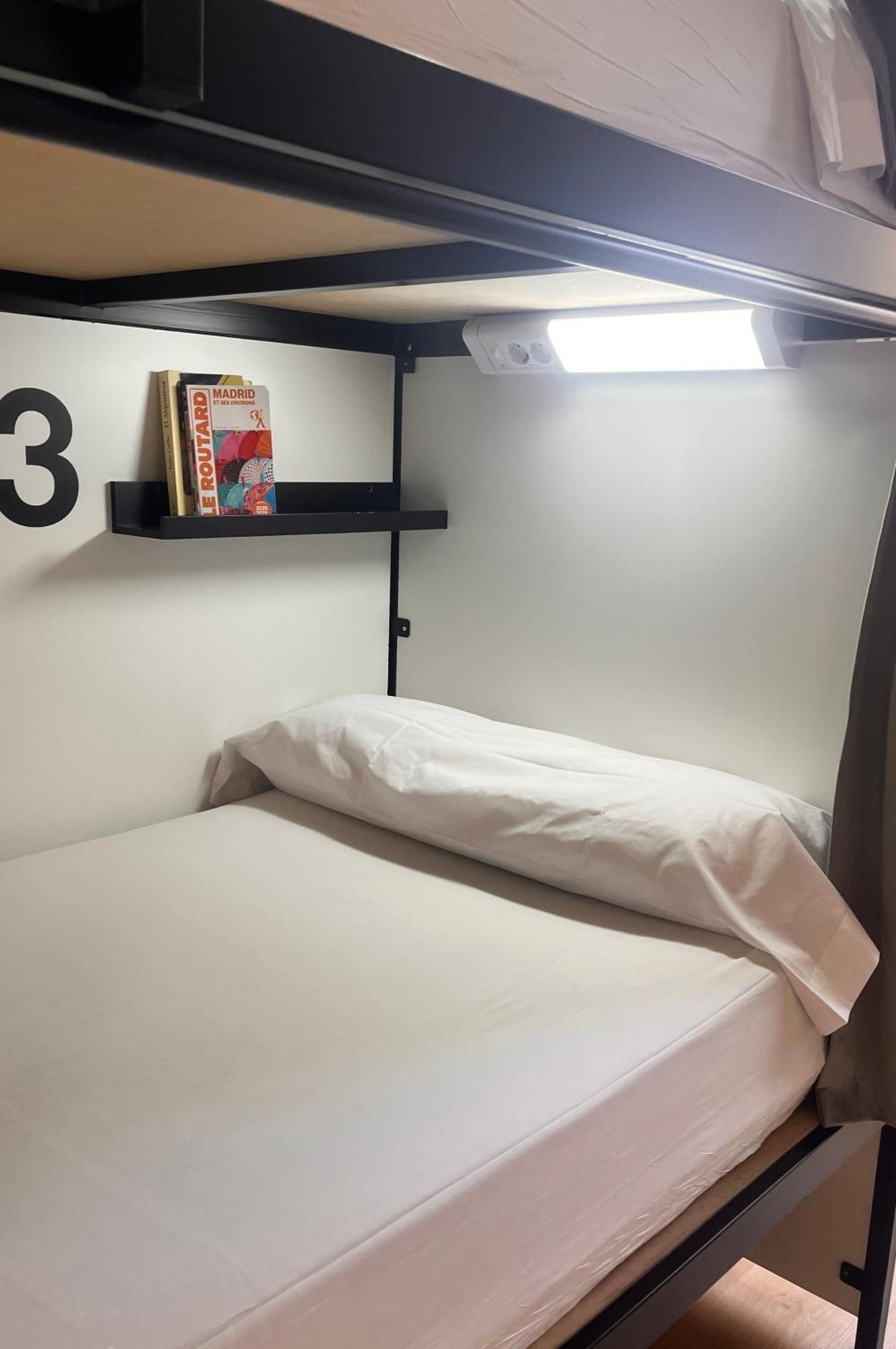 Cama individual en habitación compartida - 4 camas